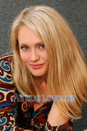 100382 - Irina Alter: 31 - Ukraine