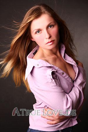 101877 - Ludmila Alter: 30 - Ukraine
