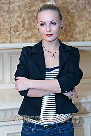 137503 - Alyona Alter: 26 - Ukraine