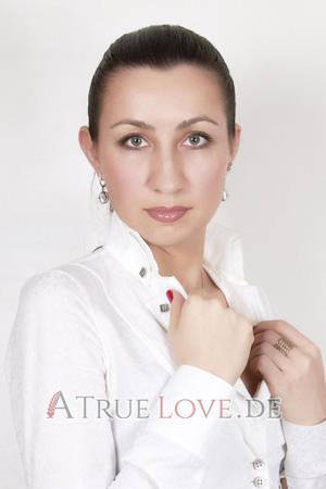 204151 - Marina Alter: 48 - Ukraine