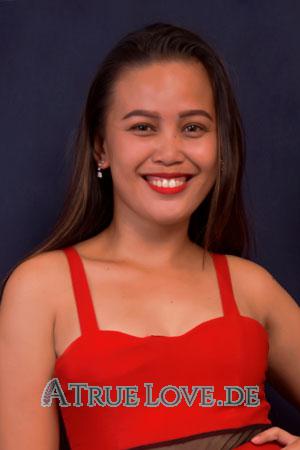 213238 - Innesa Mae Alter: 25 - Philippinen