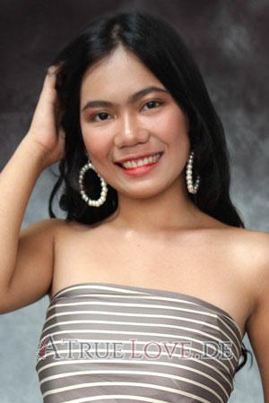 213245 - Michelle Alter: 20 - Philippinen