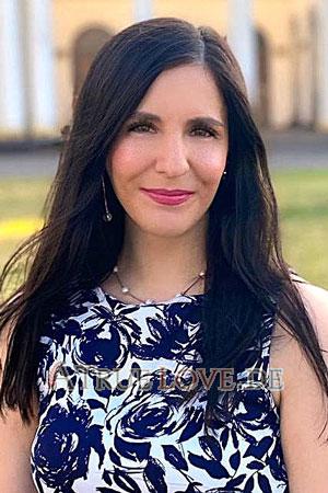 221101 - Dana Alter: 37 - Ukraine