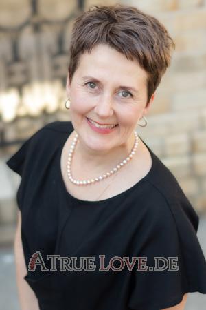 222215 - Nina Alter: 52 - Ukraine