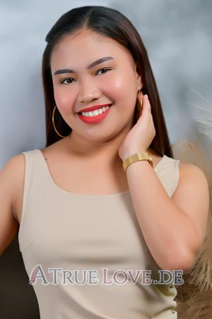 Ladies of Philippinen