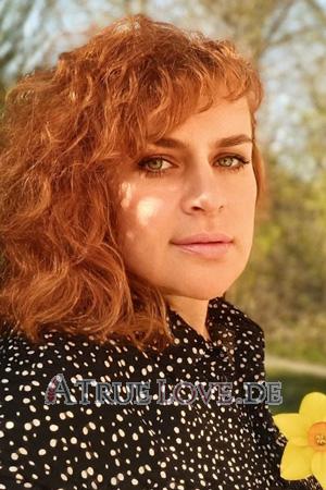 223102 - Olesya Alter: 45 - Ukraine