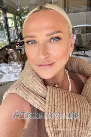 Ladies of Khmelnitsky