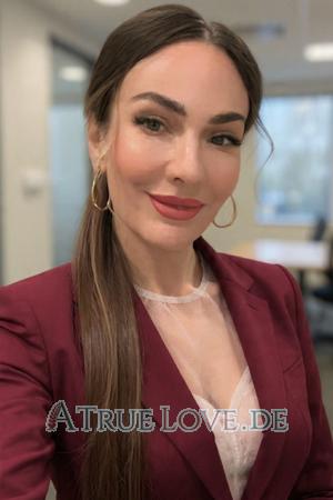 226084 - Nataliia Alter: 50 - Ukraine