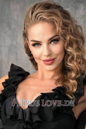 227154 - Nina Alter: 34 - Moldawien