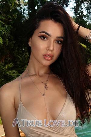 227463 - Alexia Alter: 26 - Ukraine