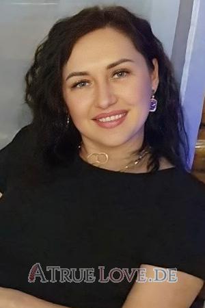 228565 - Alona Alter: 36 - Ukraine