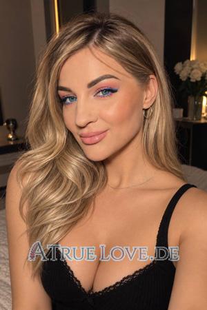 228987 - Liubov Alter: 40 - Ukraine