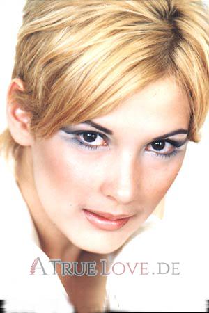 51101 - Anna Alter: 25 - Ukraine