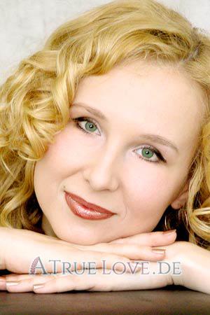 52872 - Tatiana Alter: 38 - Russia