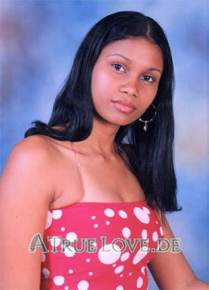 61706 - Nayibe Alter: 26 - Kolumbien