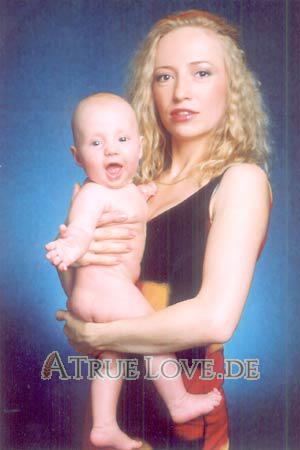 68691 - Anjela Alter: 32 - Russland