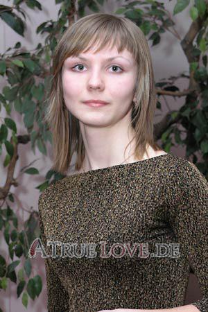 71541 - Valentina Alter: 28 - Ukraine