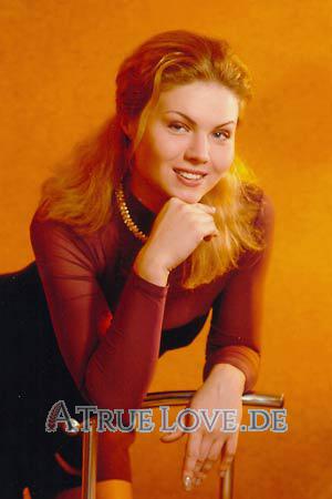76112 - Renata Alter: 28 - Russia
