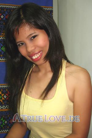 92382 - Cherlyn Alter: 28 - Philippinen