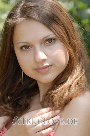96679 - Elena Alter: 25 - Ukraine